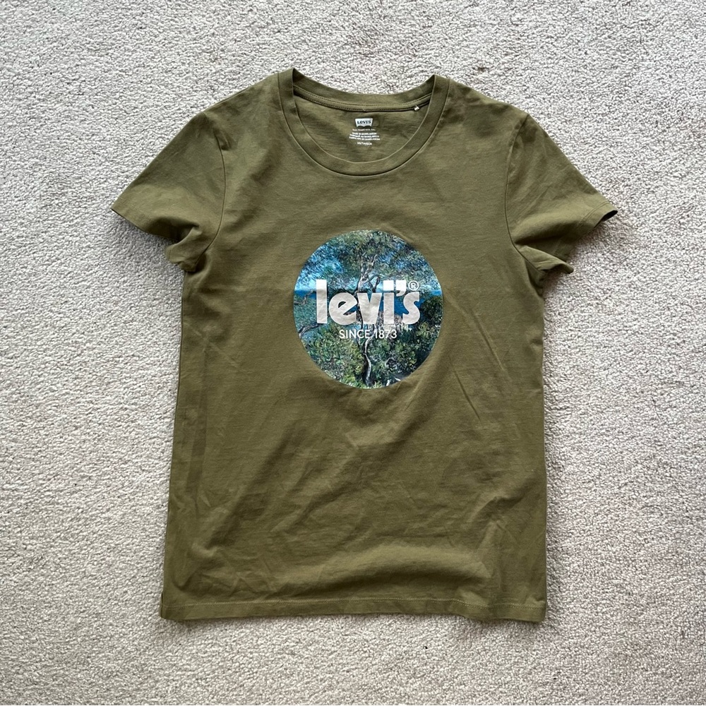 Levi’s The Perfect Painting‎ Olive Green Tee